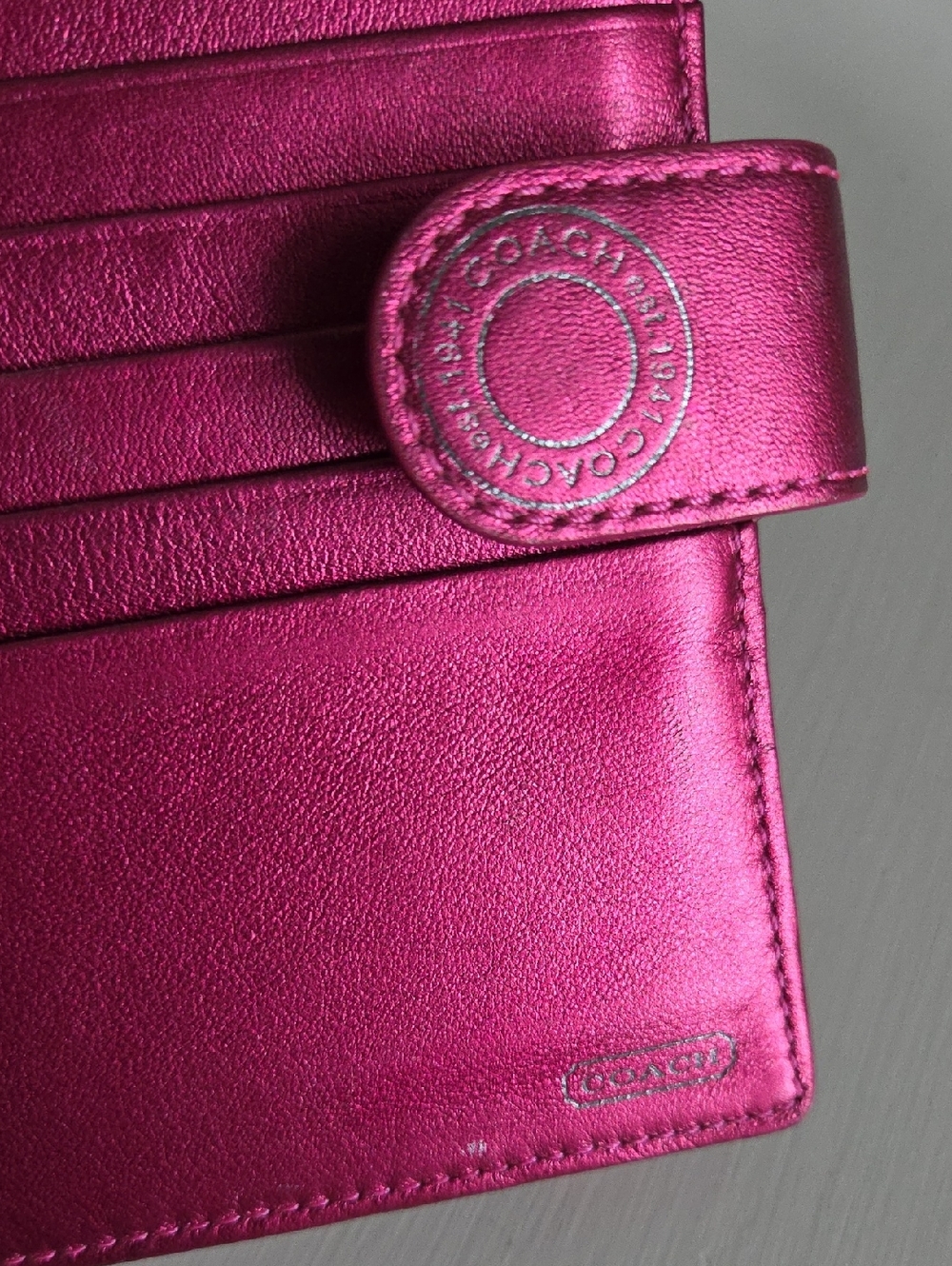 COACH  Metallic Fuchsia POPPY Leather Passport Wallet - Picture 5 of 15